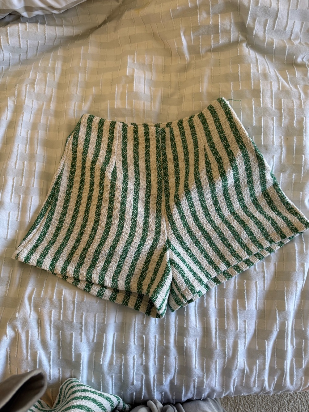 Vici Green and White Striped Matching set with top and bottom - Picture 3 of 4